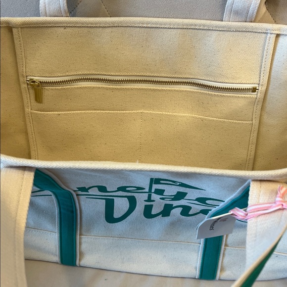 Vineyard Vines Cream Tote with Green Accents - Picture 3 of 10
